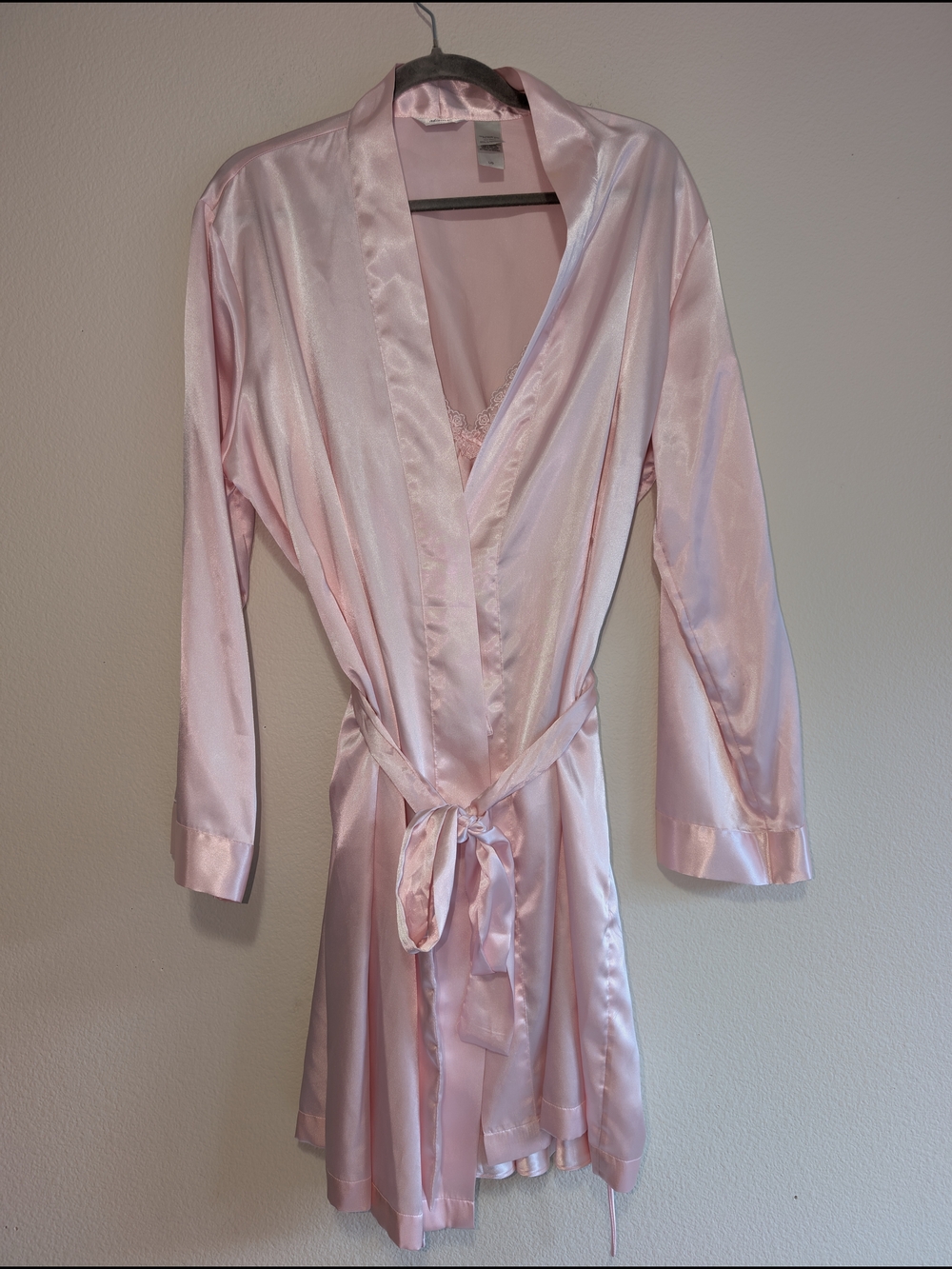 Adonna 2 Piece Satin Set Robe and Nightgown Size M/L